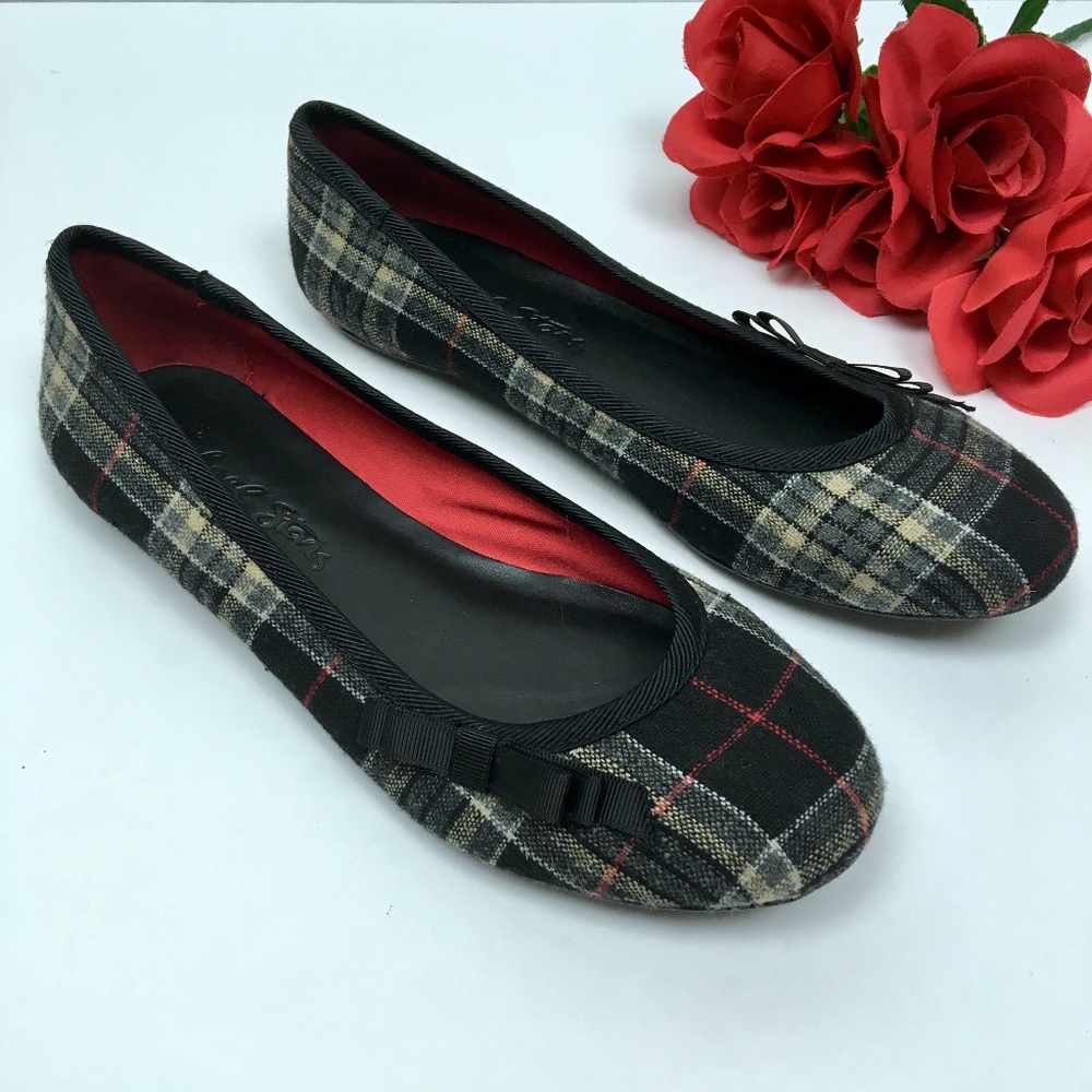 NEW MICHAEL STARS Black Cream Plaid Flats Size 7